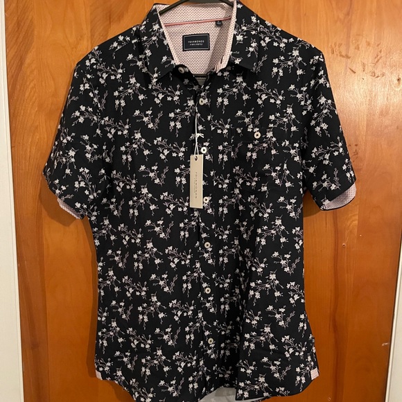 7 Diamonds Mens 4 Way Stretch Short Sleeve Button Up Shirt Floral Size Small - Picture 3 of 7